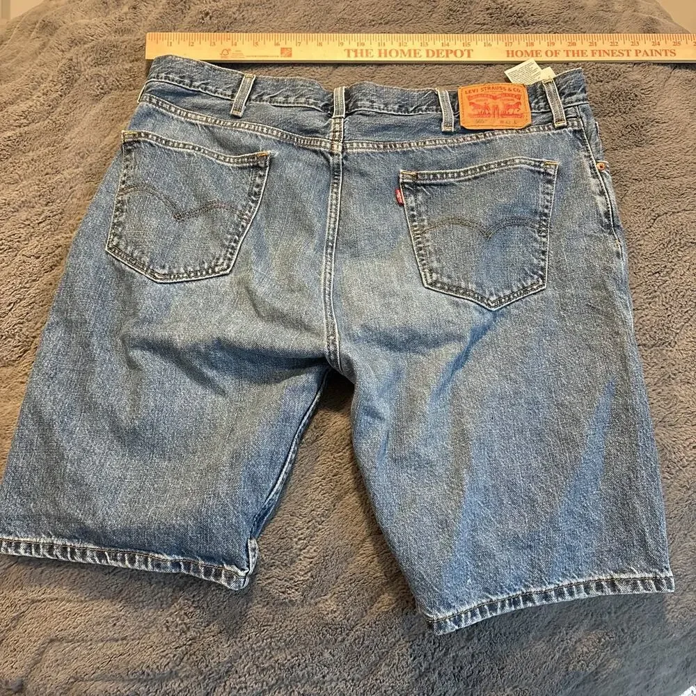 Levi's Men's 505 Regular Fit Denim Shorts Light Wash Summer Casual Size 42 - Picture 7 of 8